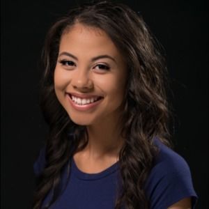 Meet your Posher, Alyssah